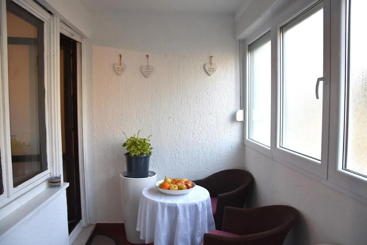 Apartment Bulimbasic Split 0*,